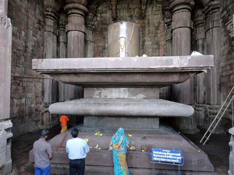 The Stupendous And Overwhelming Shivlinga Of Bhojpur Temple Ghumakkar