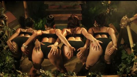 Whoa The 13 Wildest Moments From Nicki Minajs Super Nsfw Anaconda Video