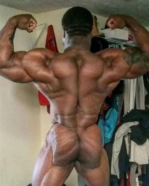Naked Muscle Man Ass