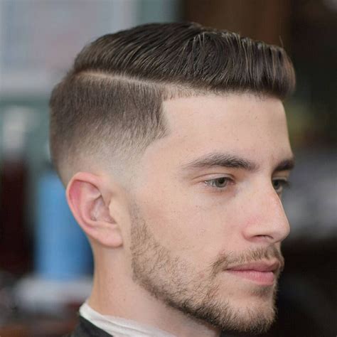 You're guaranteed a fashionable haircut that is tried and true. awesome 70 Classic Professional Hairstyles for Men - Do ...