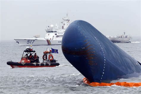 Sunken South Korean Sewol Ferry Mirror Online