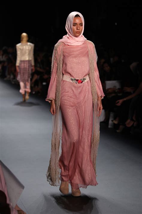 these models made history at nyfw wearing hijabs on the runway footwear news