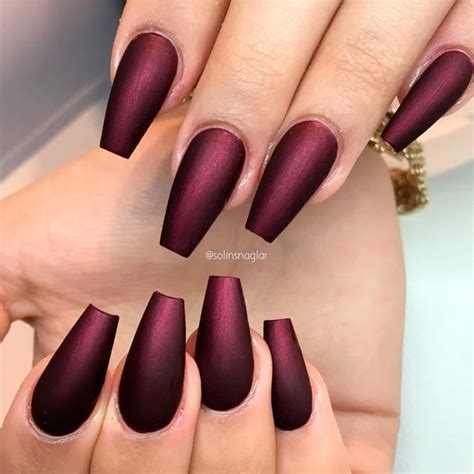 It has been trendy for a long time already. Pin by pRiNcEsS×Տӏɑվվ🤤💘 on Slayyyyy! | Burgundy matte ...