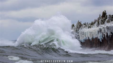 Huge Waves Crashing On The Shores Of Lake Superior At Tettegouche State