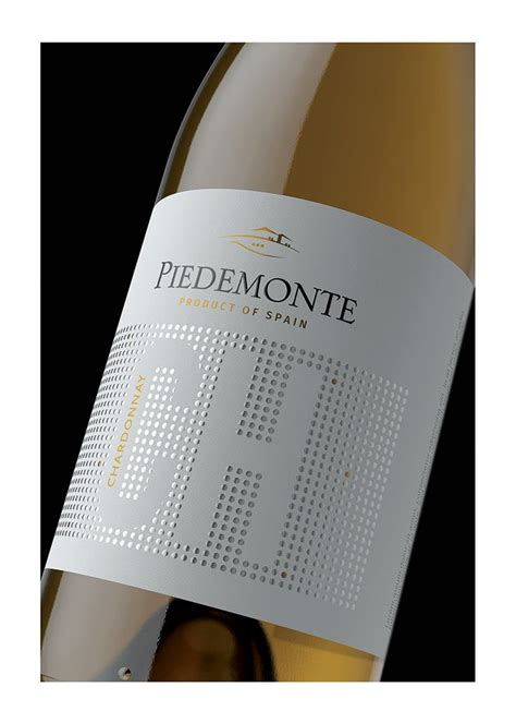 Boldrini And Ficcardi Wine Design Bicebé 2017 Wine Packaging Design Wine Label Design Wine