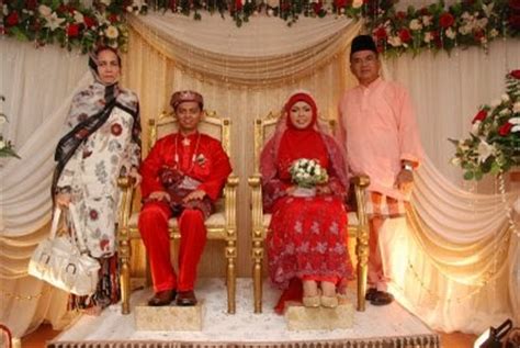 Ctu553(2020)_langkah & kepentingan adat resam peerkahwinan etnik di malaysia. Perkahwinan di Malaysia: Perkahwinan di Malaysia