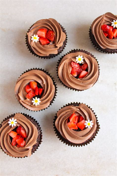 Chocolate Strawberry Cupcakes • Bake My Way