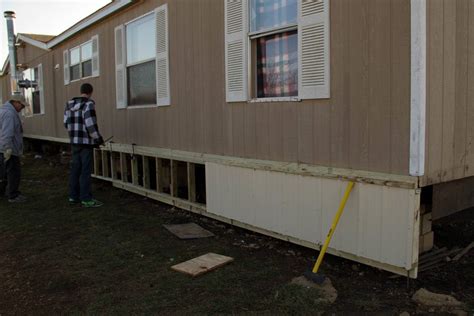 Mobile Home Skirting Lanailens Get In The Trailer