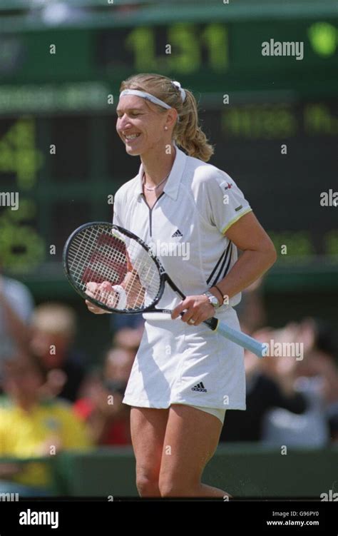 Tennis Wimbledon Womens Singles Steffi Graf V Mirjana Lucic Hi Res