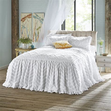 Angelica Ruffle Chenille Bedspread Bedroom Decor White Bedspreads