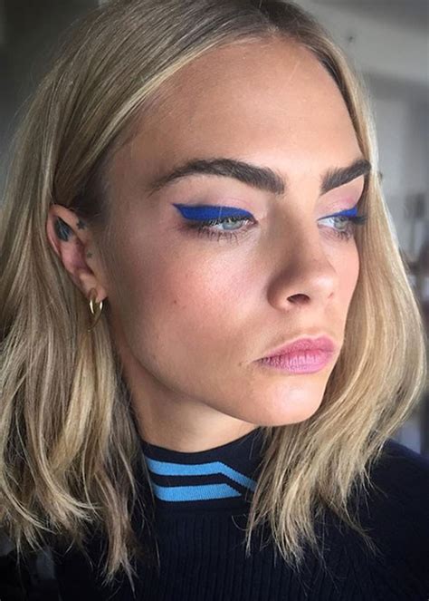 How To Cara Delevingnes Bold Blue Winged Eyeliner Beautycrew