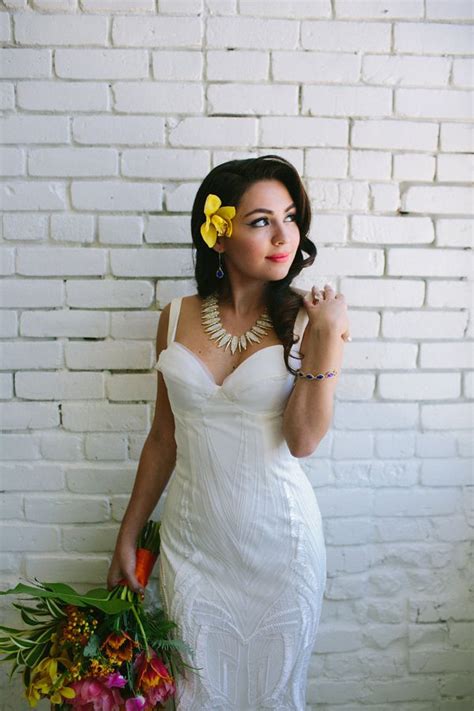 Tropical Cuban Wedding Inspiration ⋆ Ruffled Cuban Dress Wedding