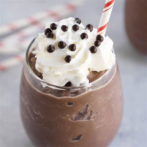 Easy Frozen Hot Chocolate Drink Mels Kitchen Cafe
