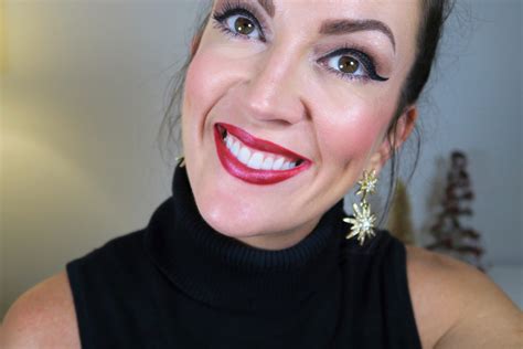 Fun And Easy Holiday Red Glitter Lip Tutorial Jennysue Makeup