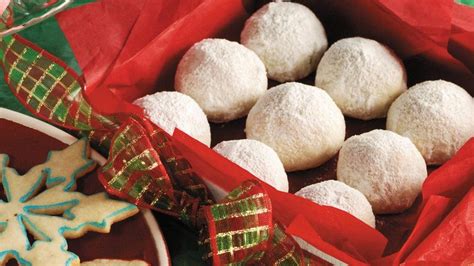 Enter a slightly different christmas spirit this year with a japanese christmas cake. Mexican Wedding Cakes recipe from Pillsbury.com