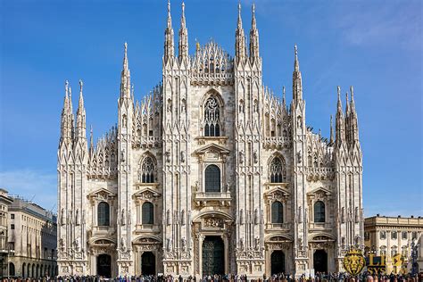 It is a short distance from the famous piazza del duomo and galleria vittorio emanuele, with its boutiques and elegant cafe. What Should a Traveler See in Milan, Italy? 7 Best Places ...