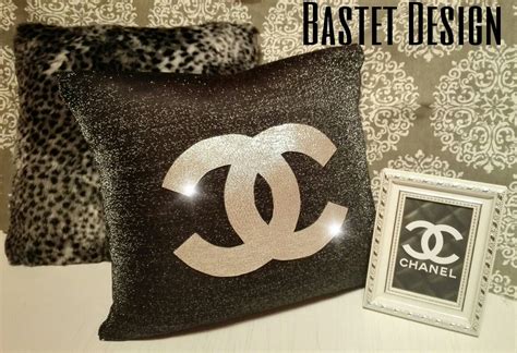 See more of cuscini & cuscini on facebook. Cuscini Chanel / Cuscino Profumo Chanel Chanel Depop ...