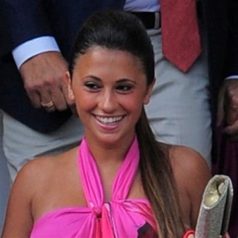 Katso suosittua sisältöä seuraavilta sisällönluojilta: . Antonella Roccuzzo Net Worth - biography, quotes, wiki ...