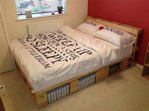 Diy 20 Pallet Bed Frame Ideas 99 Pallets Pictures To Pin On Pinterest
