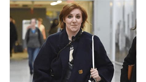 Lena Dunham Recalls Heartbreaking Split 8days