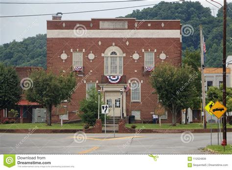 Cumberland County Courthouse In Burkesville Kentucky Editorial Stock