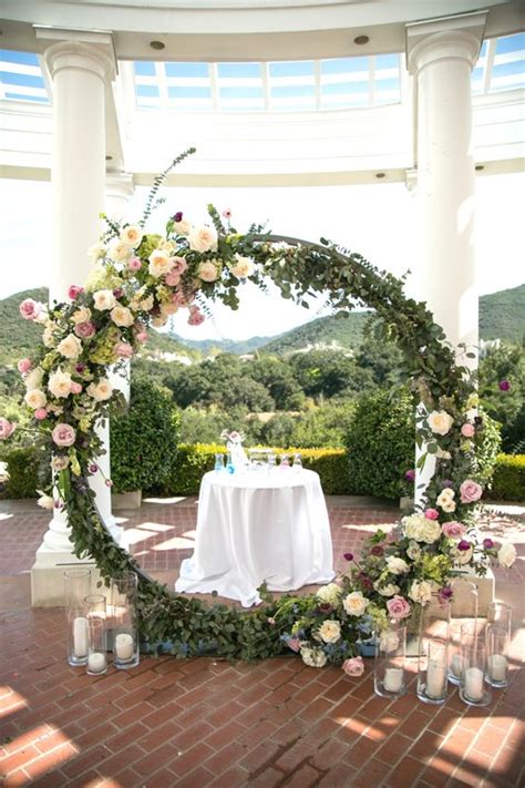 Circle And Semi Circle Arch Wedding And Party Rentals In San Diego Ca