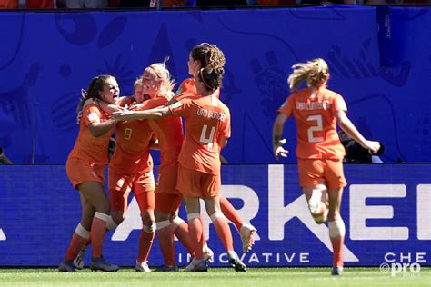 We're just here for fun. Halve finale WK 2019: Oranje Leeuwinnen - Zweden · Mee met ...