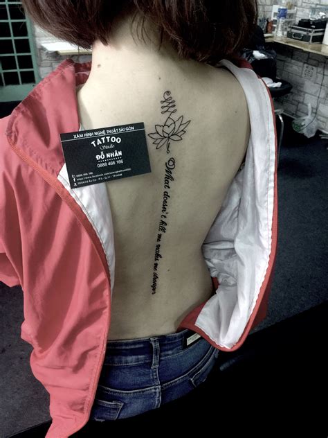 Hình xăm (hay còn được gọi là tattoo) đã và đang trở thành xu hướng mới của giới trẻ giúp họ khẳng định được cá tính riêng của bản thân. Hình xăm dọc sống lưng. Xăm hình bấm TRUY CẬP để liên hệ ...