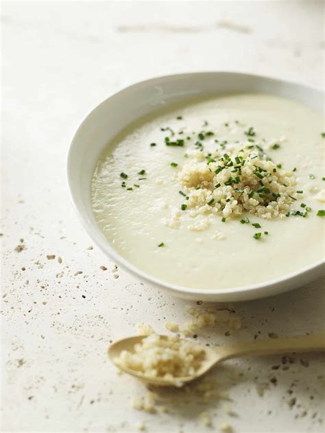 Easy Creamy Cauliflower Soup Vegan Paleo Friendly The Blender Girl