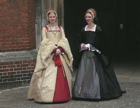 pin by nicole on 1500s europe tudor era england tudor dress tudor costumes tudor fashion