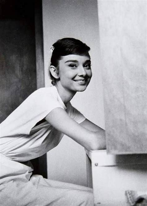 Silver Screen Nostalgia Audrey Hepburn Hepburn Audrey Hepburn Style