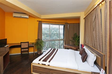 Oyo Jmc Inn Near Birla Mandir Oyo Rooms Kolkata Book ₹451 Oyo