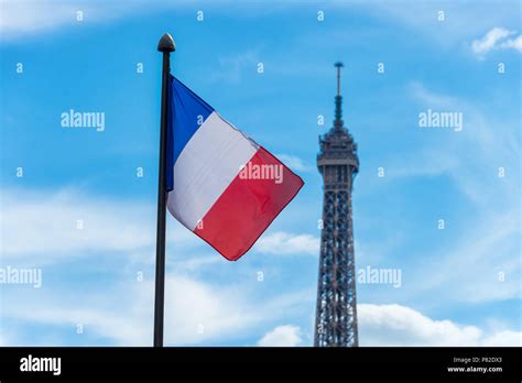 Eiffel Tower Paris Flag Hi Res Stock Photography And Images Alamy