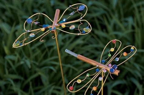 Dragonfly Diy Yard Art Backyard Projects Birds And Blooms