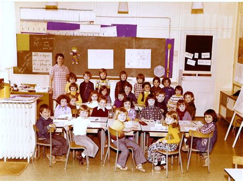 Photo De Classe Grande Section De Maternelle De 1974 Ecole Maternelle