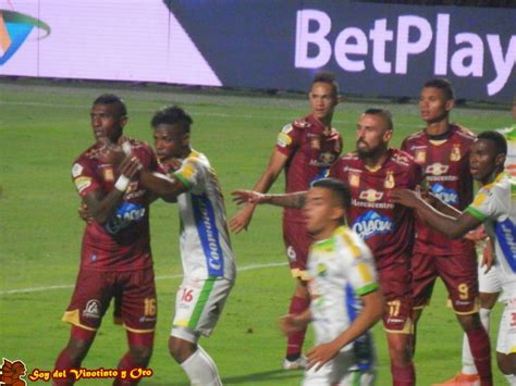 DEPORTES TOLIMA Y HUILA BRINDARON UN LÁNGUIDO EMPATE EN ...