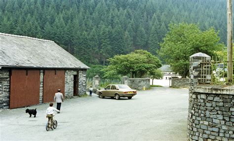 Site Of Corris Station 1986 © Ben Brooksbank Cc By Sa20 Geograph