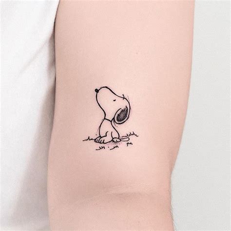 Descubrir Imagem Tatuajes Peque Os De Snoopy Thptletrongtan Edu Vn