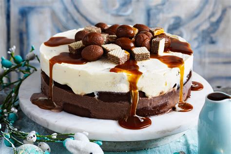 Line inside of dish with plastic wrap, using 4 pieces of wrap, overlapping if necessary, and leaving at least 3 inches of overhang. Choc Caramel Wafer Ice Cream Cake Recipe | New Idea Magazine