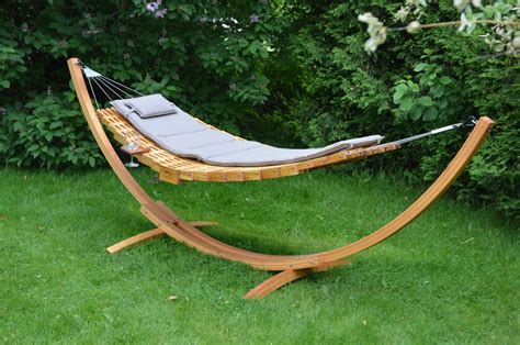 A Modern Hammock That Provides Comfort With Style Design Records