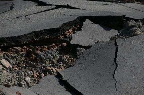 Arti Gempa Bumi Menurut Primbon Jawa Sebuah Peringatan Atau Pertanda