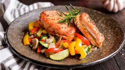 This recipe is from the webb cooks, articles and recipes by robyn webb, courtesy of the american diabetes. The One Fat-Free Dinner You Should Eat For Fat Loss, According to Nutritionists