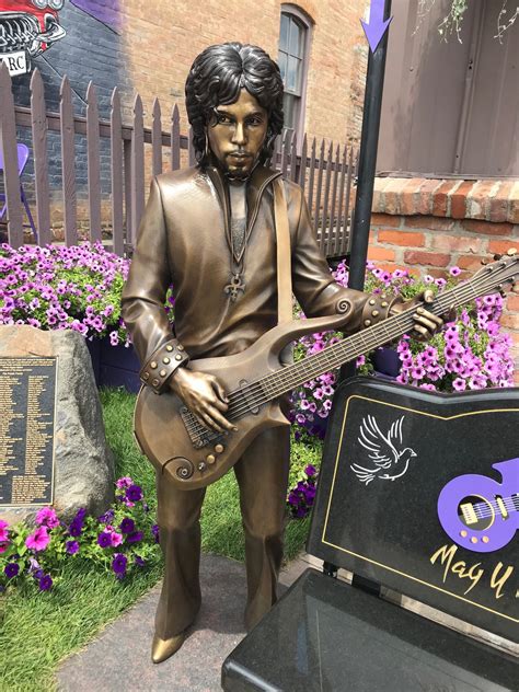 Photos Prince Statue Comes To Henderson Mplsstpaul Magazine