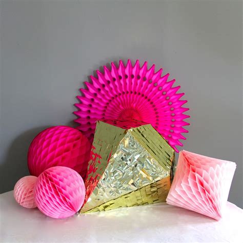 Bright Pink Honeycomb Ball 8 Inch With Images Honeycomb
