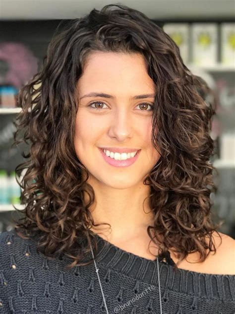 11 Short Layered Hairstyles For Curly Hair Short Hairstyle Trends