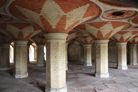 Does the crystal palace still exist? Restoration of the Crystal Palace subway moves forward