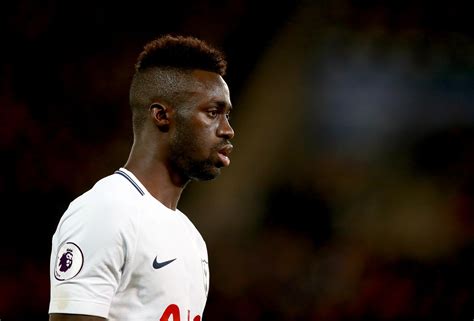 Davinson sánchez mina (born 12 june 1996) is a colombian professional footballer who plays as a centre back for premier league club tottenham hotspur and for the colombian national team. Davinson Sanchez Tipped To Keep His Place As Tottenham ...