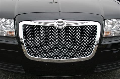 Chrysler 300 Chrome Bentley Mesh Grille W Bentley Winged Emblem