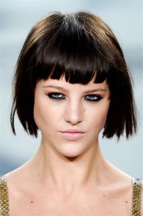 Hairstyles With Bangs And Fringes To Inspire Your Next Haircut Thick Hair Styles Medium