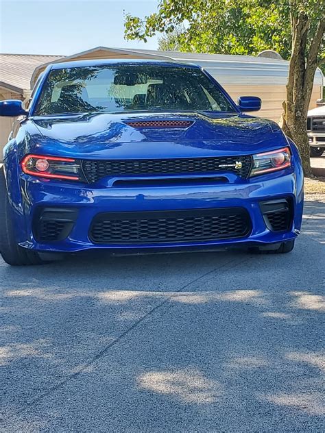 Raymond's 2020 Dodge Charger - Holley My Garage